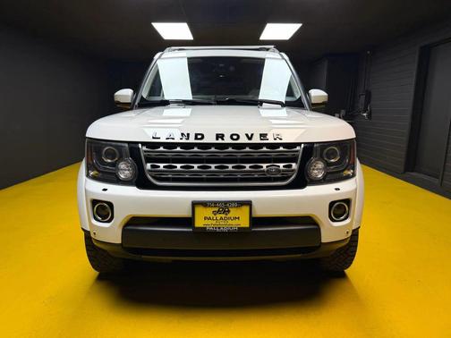 2015 Land Rover LR4 Base