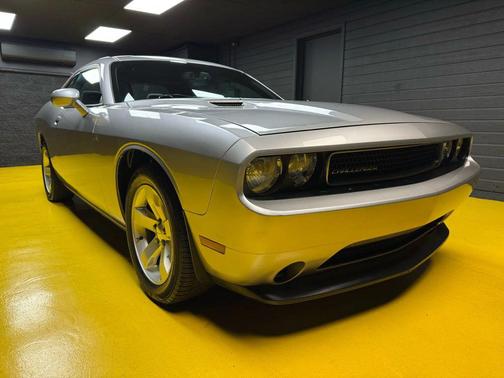 2011 Dodge Challenger Base