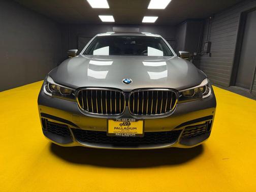 2018 BMW 740 740i Sedan 4D