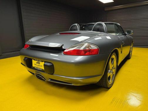 2004 Porsche Boxster Cabriolet 2D