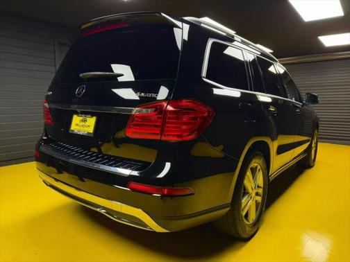 2016 Mercedes-Benz GL-Class 4MATIC