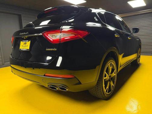 2018 Maserati Levante Base