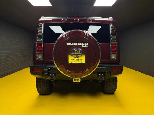 2006 Hummer H2 Base