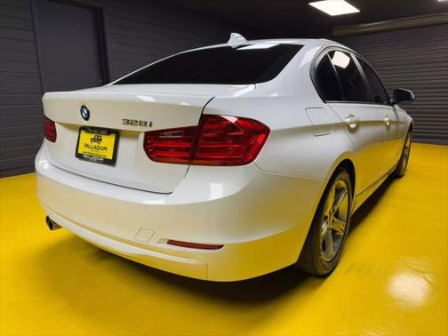 2014 BMW 328 328i Sedan 4D