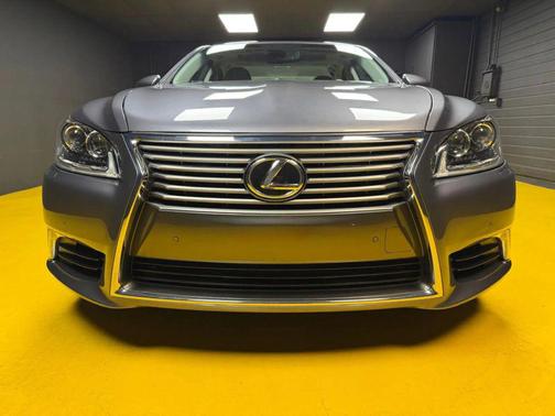 2013 Lexus LS 460 Base