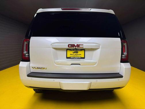 2016 GMC Yukon SLT