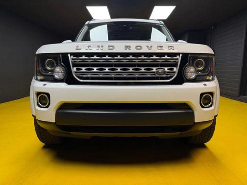 White 2016 Land Rover LR4 Base