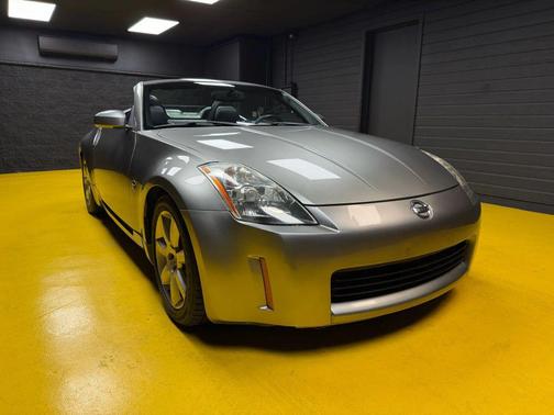 2004 Nissan 350Z Touring