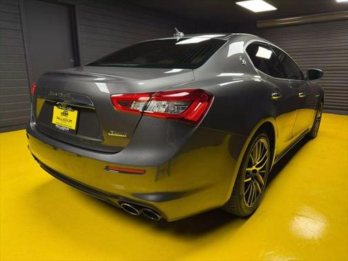 2018 Maserati Ghibli Base