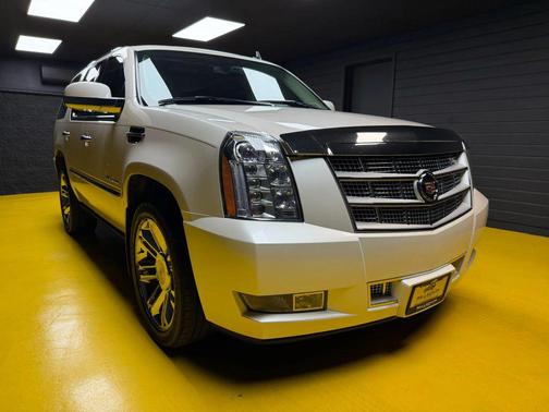 2012 Cadillac Escalade Platinum Edition