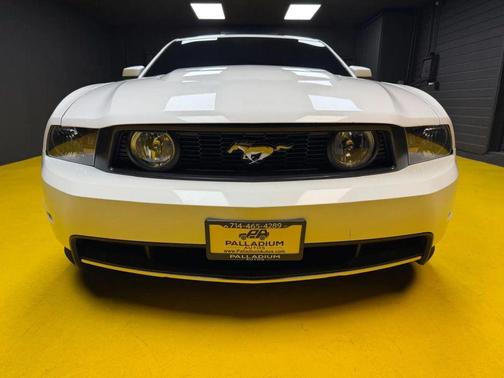 2011 Ford Mustang GT Premium