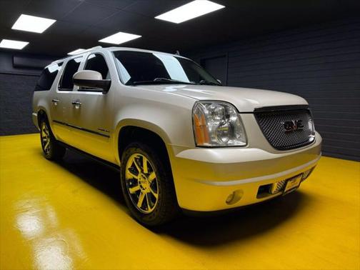 2010 GMC Yukon XL Denali