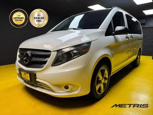 2016 Mercedes-Benz Metris Base