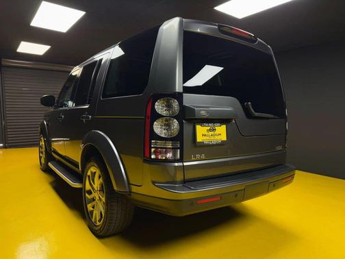 2016 Land Rover LR4 Base