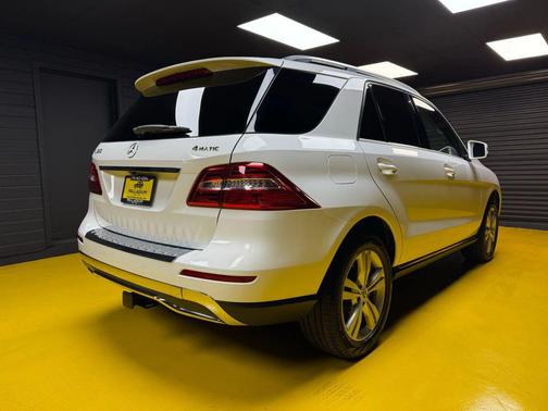 2015 Mercedes-Benz M-Class 4MATIC