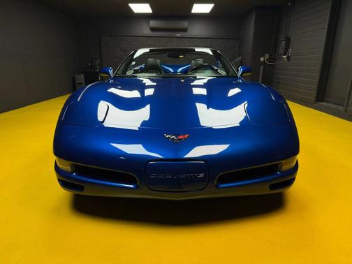 2002 Chevrolet Corvette Base