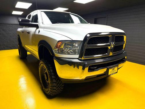 2018 RAM 2500 Tradesman Crew Cab 4x4 6'4' Box