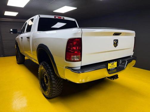 2018 RAM 2500 Tradesman Crew Cab 4x4 6'4' Box