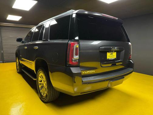 2016 GMC Yukon SLE