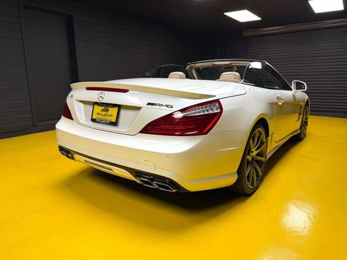 2013 Mercedes-Benz SL-Class SL 63 AMG Roadster 2D