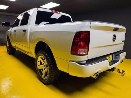 2017 RAM 1500 Express
