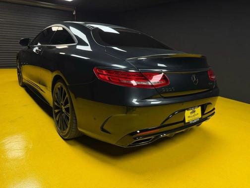 Grey 2015 Mercedes-Benz S-Class 4MATIC