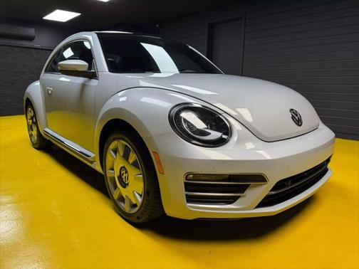 2017 Volkswagen Beetle 1.8T SE