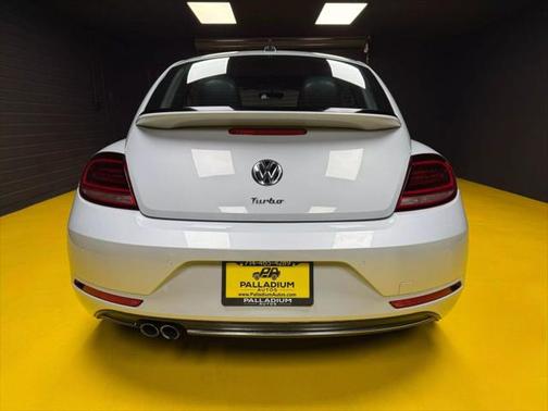 2017 Volkswagen Beetle 1.8T SE
