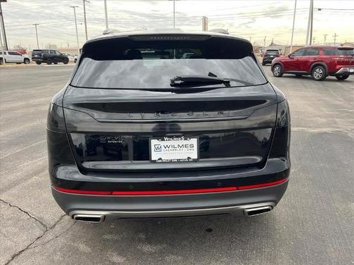 2021 Lincoln Nautilus Reserve