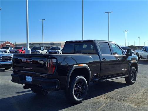 2025 GMC Sierra 2500 AT4