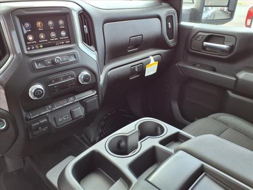 2025 GMC Sierra 2500 Pro