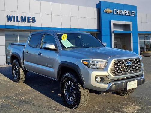 2022 Toyota Tacoma SR