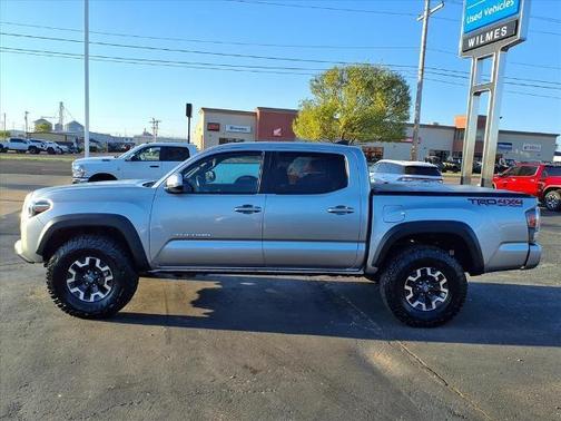 2022 Toyota Tacoma SR
