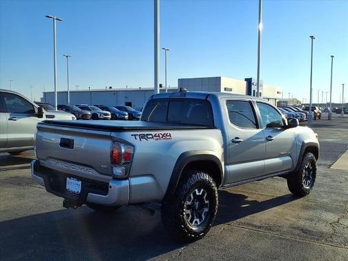 2022 Toyota Tacoma SR