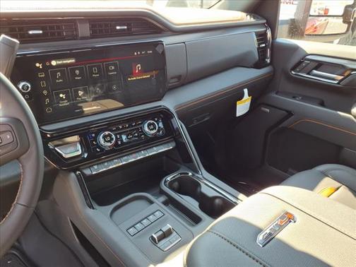 2025 GMC Sierra 2500 AT4
