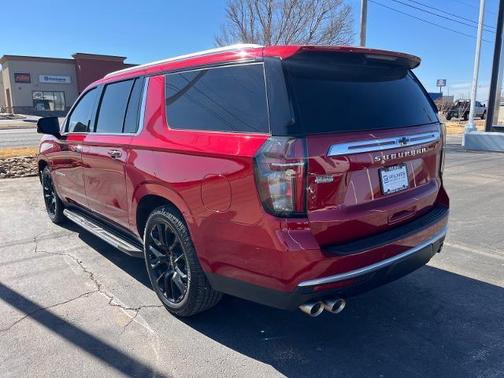 2023 Chevrolet Suburban High Country
