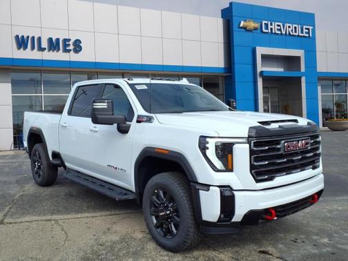 2025 GMC Sierra 2500 AT4