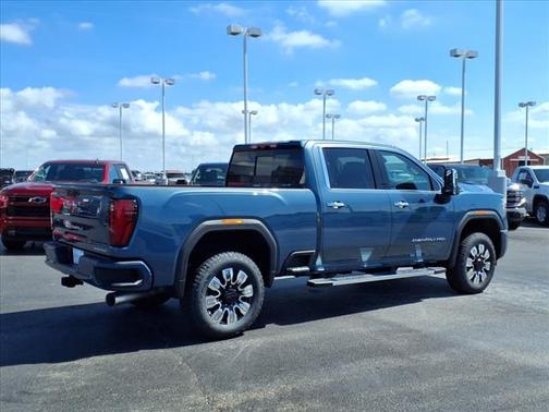 2025 GMC Sierra 2500 Denali