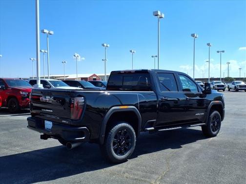 2025 GMC Sierra 2500 AT4