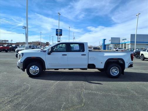 2026 GMC Sierra 3500 Pro
