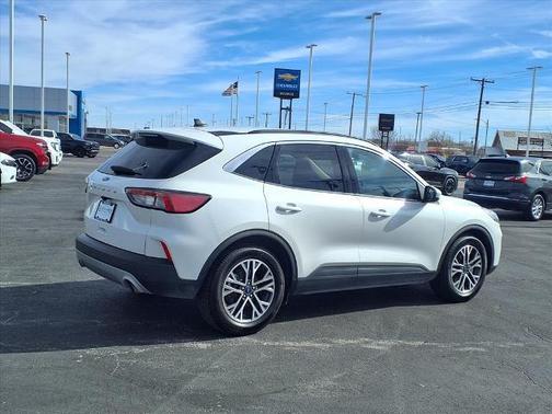 2020 Ford Escape SEL