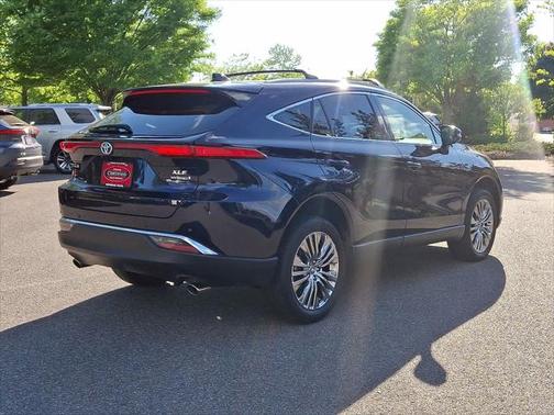 2022 Toyota Venza XLE