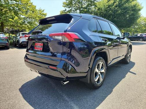 2025 Toyota RAV4 Hybrid SE