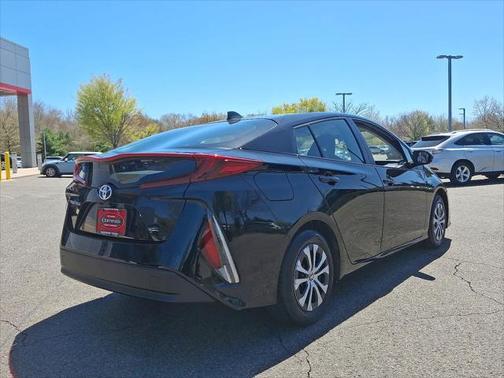 2022 Toyota Prius Prime LE