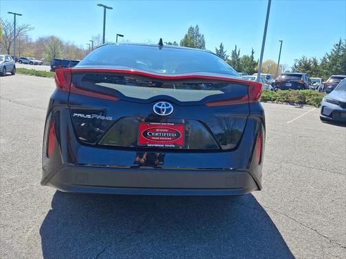 2022 Toyota Prius Prime LE