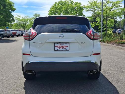 Pearl White 2018 Nissan Murano SV