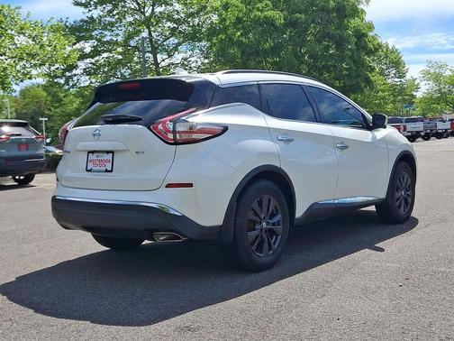 Pearl White 2018 Nissan Murano SV