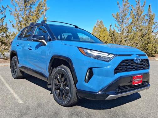 2022 Toyota RAV4 Hybrid SE