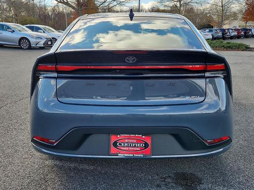 2024 Toyota Prius LE