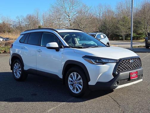 2022 Toyota Corolla Cross LE